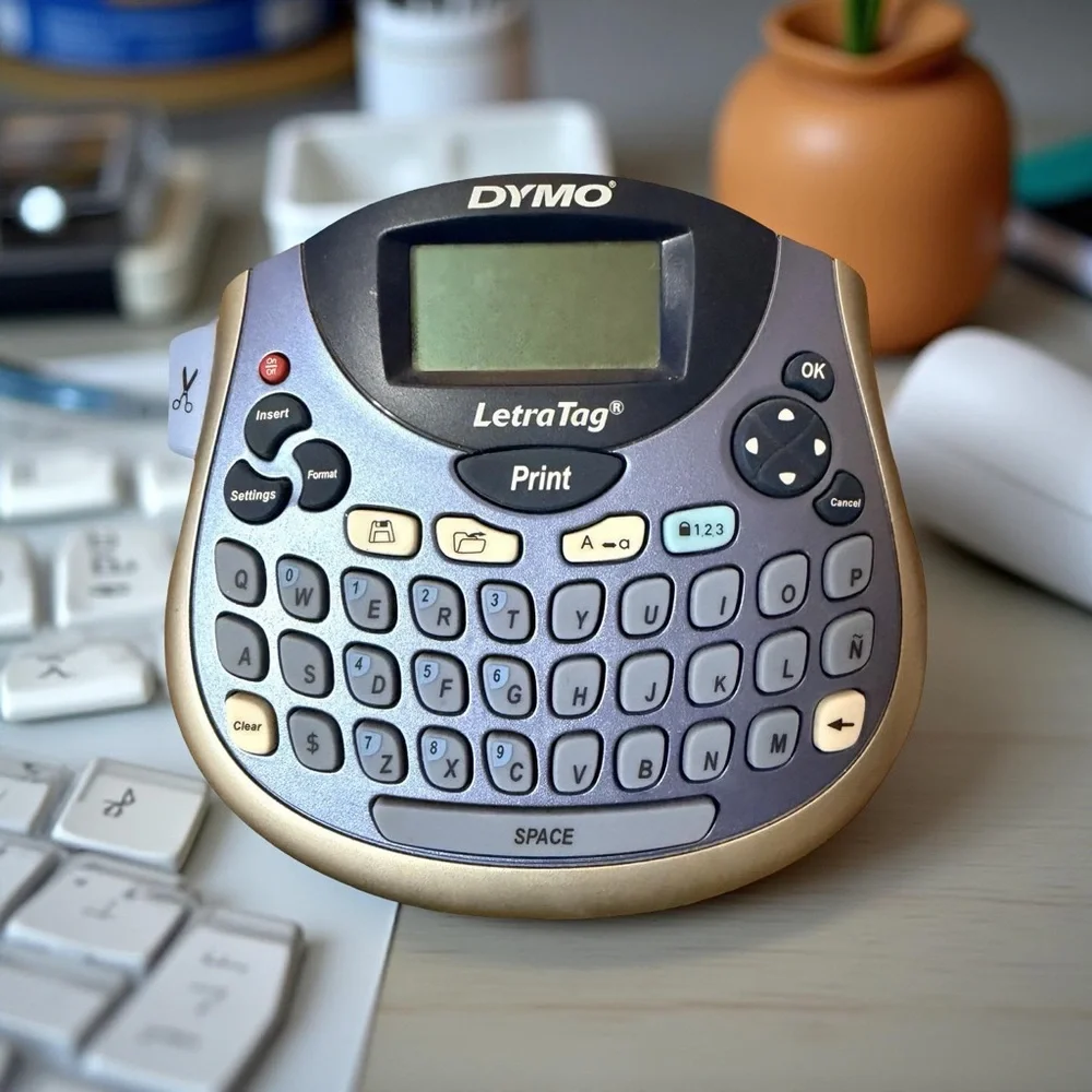 Dymo LetraTag Label Maker - Gold and Gray